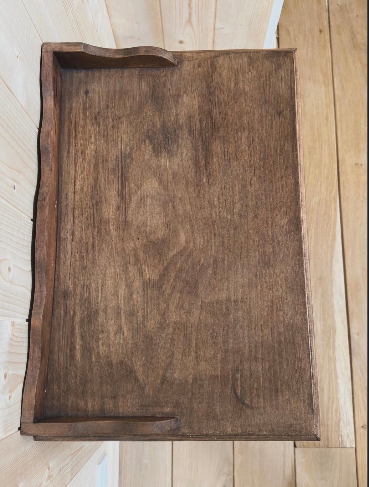 Table de nuit ancienne