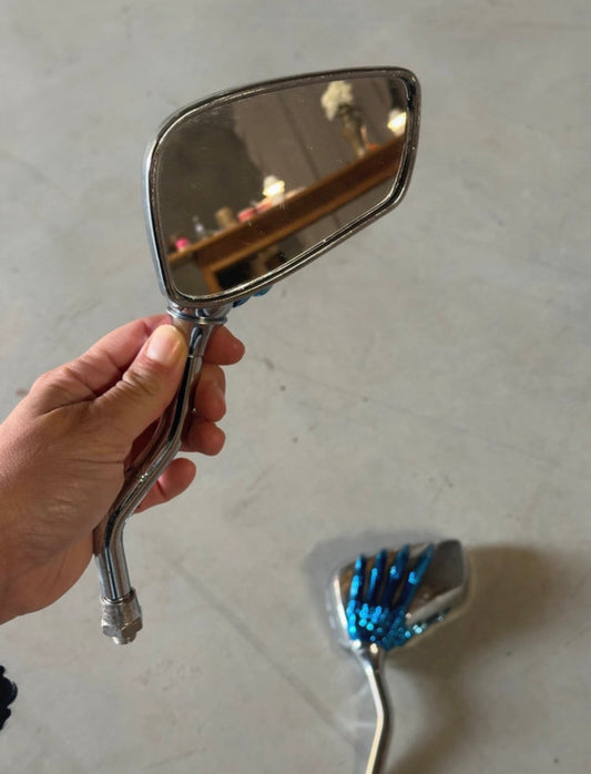 Rétroviseurs squelette vintage