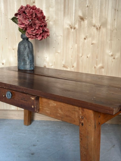 Madelaine - La petite table basse en bois