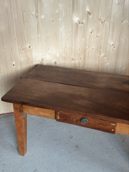 Madelaine - La petite table basse en bois
