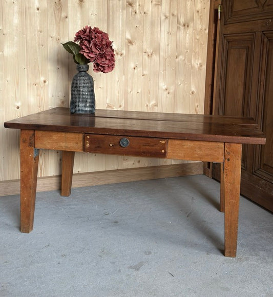 Madelaine - La petite table basse en bois