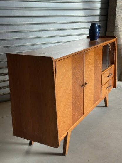 Buffet vintage Victor, surnommé Vik (RÉSERVÉ)