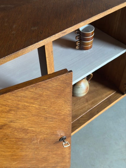 Buffet vintage Victor, surnommé Vik (RÉSERVÉ)