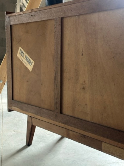 Buffet vintage Victor, surnommé Vik (RÉSERVÉ)